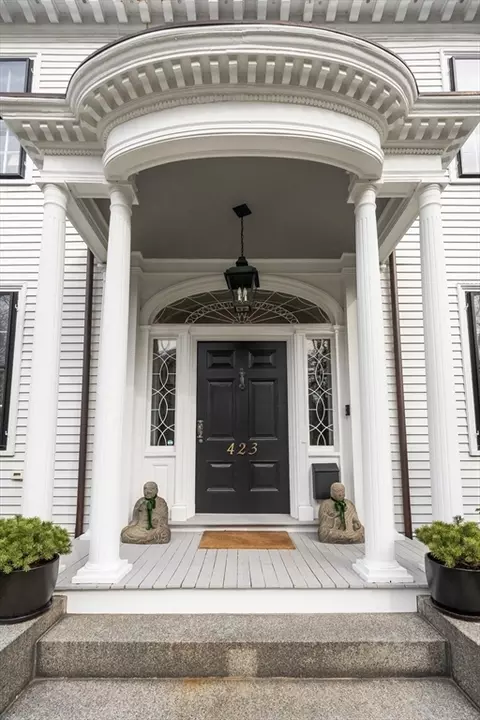 423 Walnut St, Brookline, MA 02445 photo 2