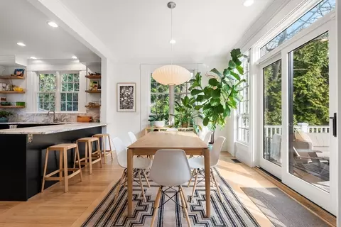 423 Walnut St, Brookline, MA 02445 photo 12