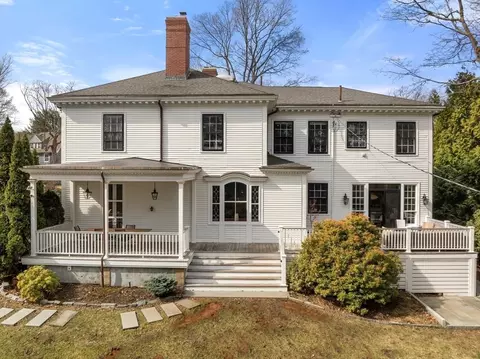 423 Walnut St, Brookline, MA 02445 photo 26