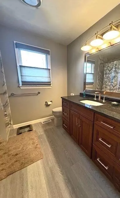 Bath - 51 Highland View Dr, Sutton, MA 01590 photo 2 of 2
