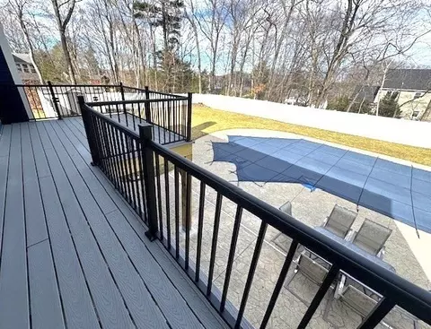 Exterior - 51 Highland View Dr, Sutton, MA 01590 photo 7 of 10