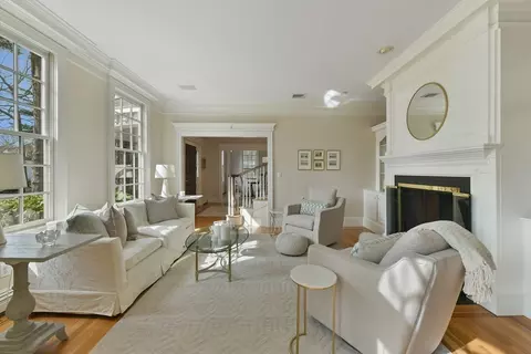 11 Olmsted Dr, Hingham, MA 02043 photo 5