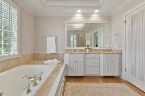 11 Olmsted Dr, Hingham, MA 02043 photo 21