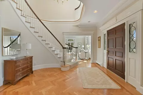 11 Olmsted Dr, Hingham, MA 02043 photo 4