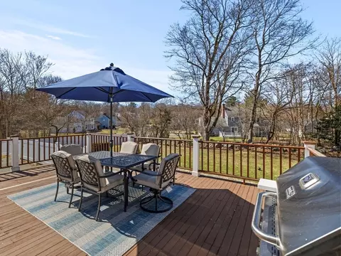 Exterior - 428 Washington St, Canton, MA 02021 photo 2 of 6