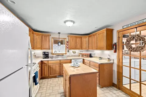 7 Ladd Ave, Wareham, MA 02571 photo 13