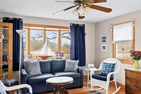 7 Ladd Ave, Wareham, MA 02571 photo 23