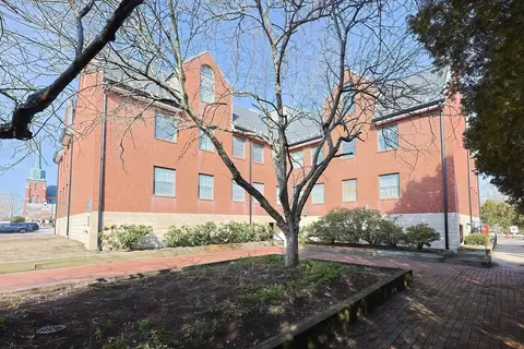 62 E Central St #203, Natick, MA 01760