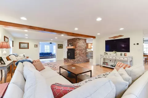 38 Central St, Acton, MA 01720 photo 11