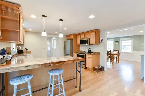 38 Central St, Acton, MA 01720 photo 6