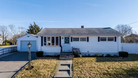 100 Charles St, New Bedford, MA 02744