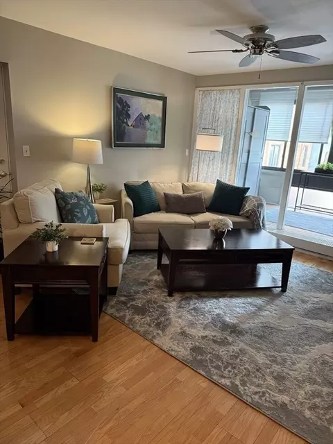 18 Juniper St #52, Brookline, MA 02445 photo 2