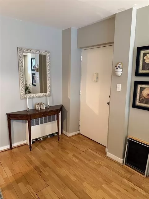 18 Juniper St #52, Brookline, MA 02445 photo 4