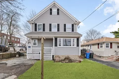 12 Shore Rd, Waltham, MA 02451