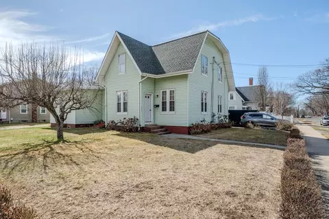 1075-1077 Worcester St, Springfield, MA 01151