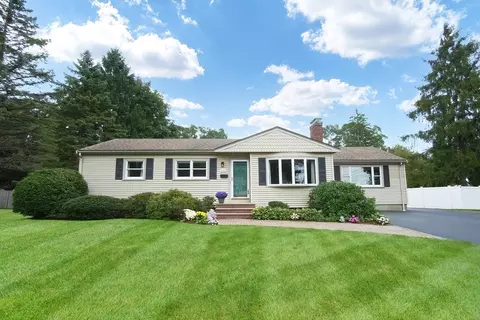 100 Donahue Way, Stoughton, MA 02072