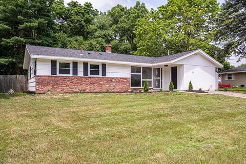 106 Christopher Rd, Brockton, MA 02302