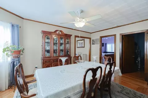 26 Hanover St, Fall River, MA 02720 photo 5