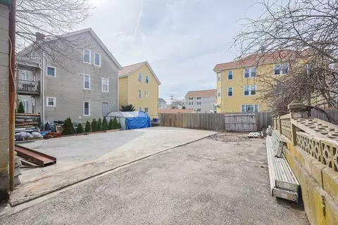 26 Hanover St, Fall River, MA 02720 photo 29