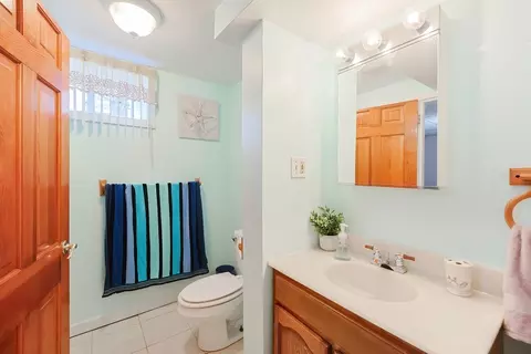 26 Hanover St, Fall River, MA 02720 photo 16