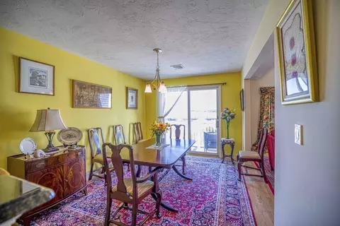 Dining - 700 Shore Dr #9-906, Fall River, MA 02721 photo 1 of 2