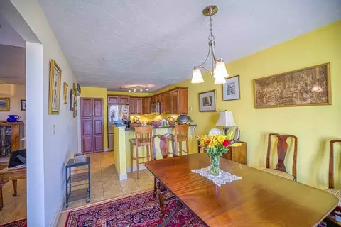 Dining - 700 Shore Dr #9-906, Fall River, MA 02721 photo 2 of 2