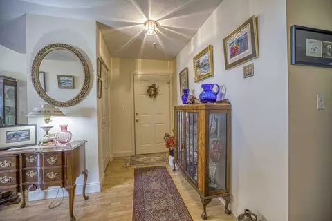 Entry Way - 700 Shore Dr #9-906, Fall River, MA 02721 photo 1 of 2
