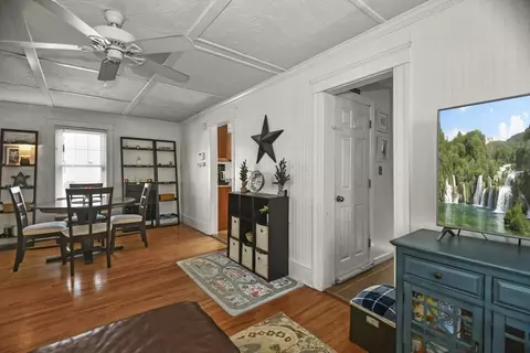 64 Kalmar, Worcester, MA 01606 photo 11