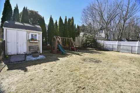 64 Kalmar, Worcester, MA 01606 photo 29