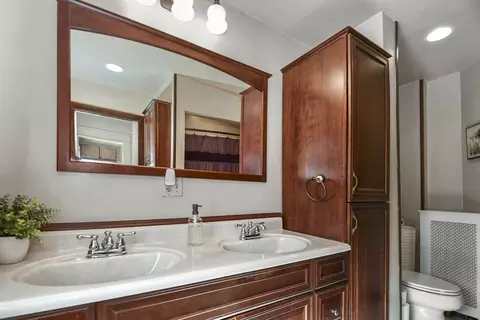 64 Kalmar, Worcester, MA 01606 photo 17