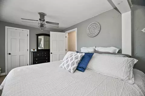64 Kalmar, Worcester, MA 01606 photo 23