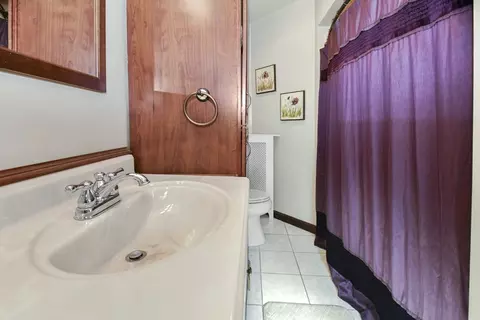 64 Kalmar, Worcester, MA 01606 photo 16