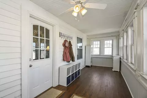 64 Kalmar, Worcester, MA 01606 photo 3
