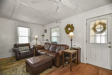 64 Kalmar, Worcester, MA 01606 photo 5