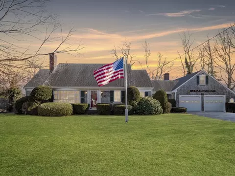 251 Old Main St, Yarmouth, MA 02664