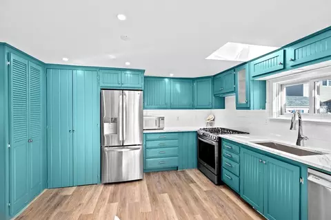 Kitchen - 13 Turner Ave, Wareham, MA 02571 photo 1 of 2