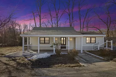 1 W Clifton St, Haverhill, MA 01832
