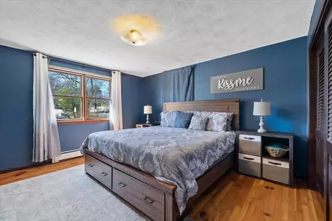 Bedroom - 32 Carter Rd, Worcester, MA 01609 photo 1 of 7