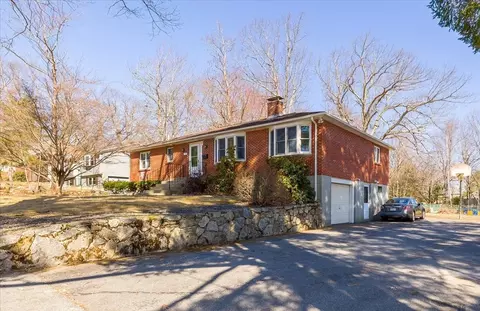 Exterior - 32 Carter Rd, Worcester, MA 01609 photo 2 of 5