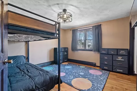 Bedroom - 32 Carter Rd, Worcester, MA 01609 photo 3 of 7