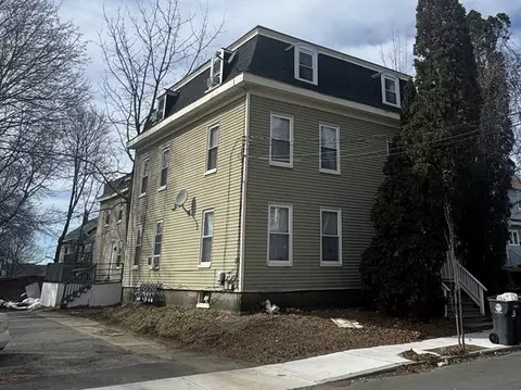 114 Portland, Haverhill, MA 01830