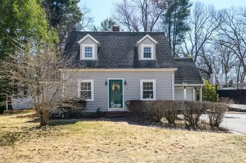 5 Loring St, Auburn, MA 01501