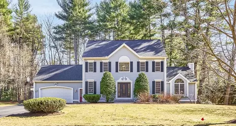 19 Butterfield Ln, Westford, MA 01886