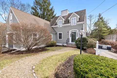 15 Harrison St #15, Newburyport, MA 01950