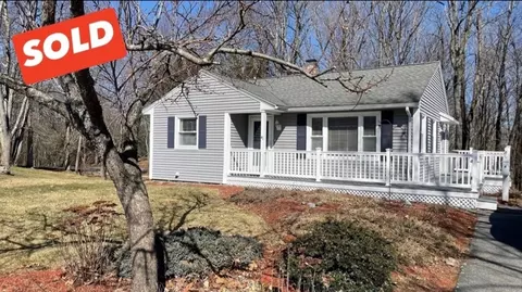 41 Wachusett Rd, Gardner, MA 01440