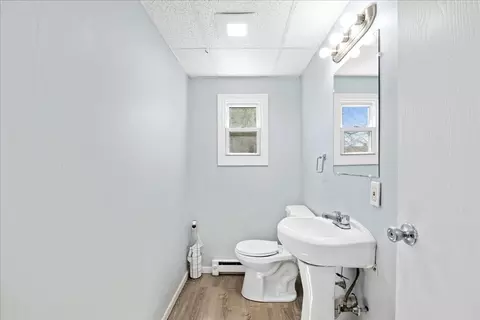 87 Crest Cir, Worcester, MA 01603 photo 9