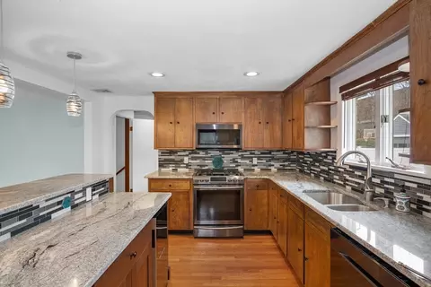 Kitchen - 50 River Park St, Needham, MA 02494 photo 2 of 3