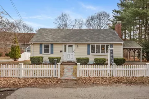 50 River Park St, Needham, MA 02494