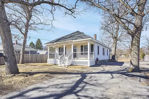 301 Hamilton St, Leominster, MA 01453