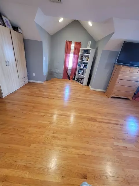 25 Merino St, Fall River, MA 02723 photo 28